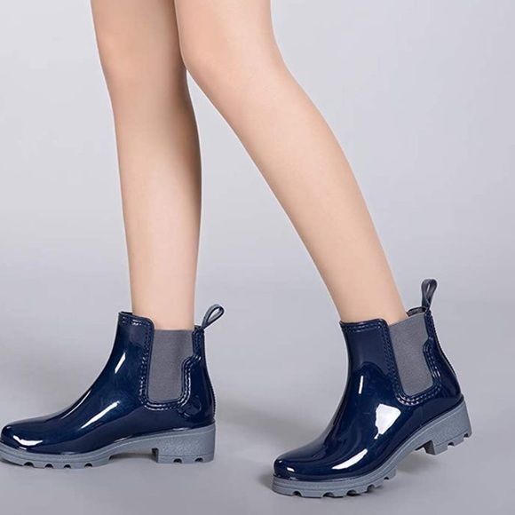 Navy Blue Rain Booties - Picture 2 of 3